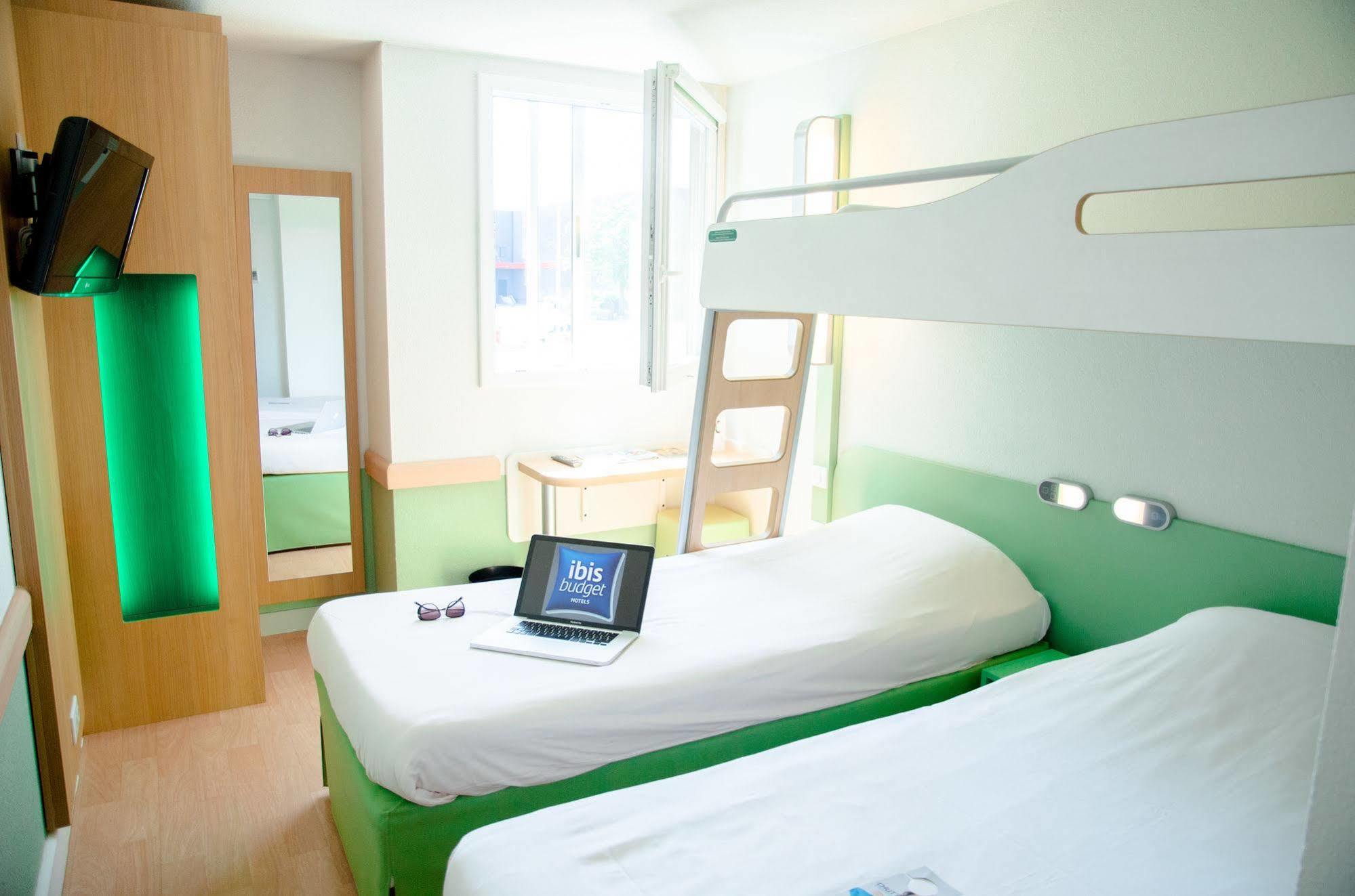 Ibis Budget Aeroport Le Bourget Garonor Le Blanc-Mesnil Exterior foto