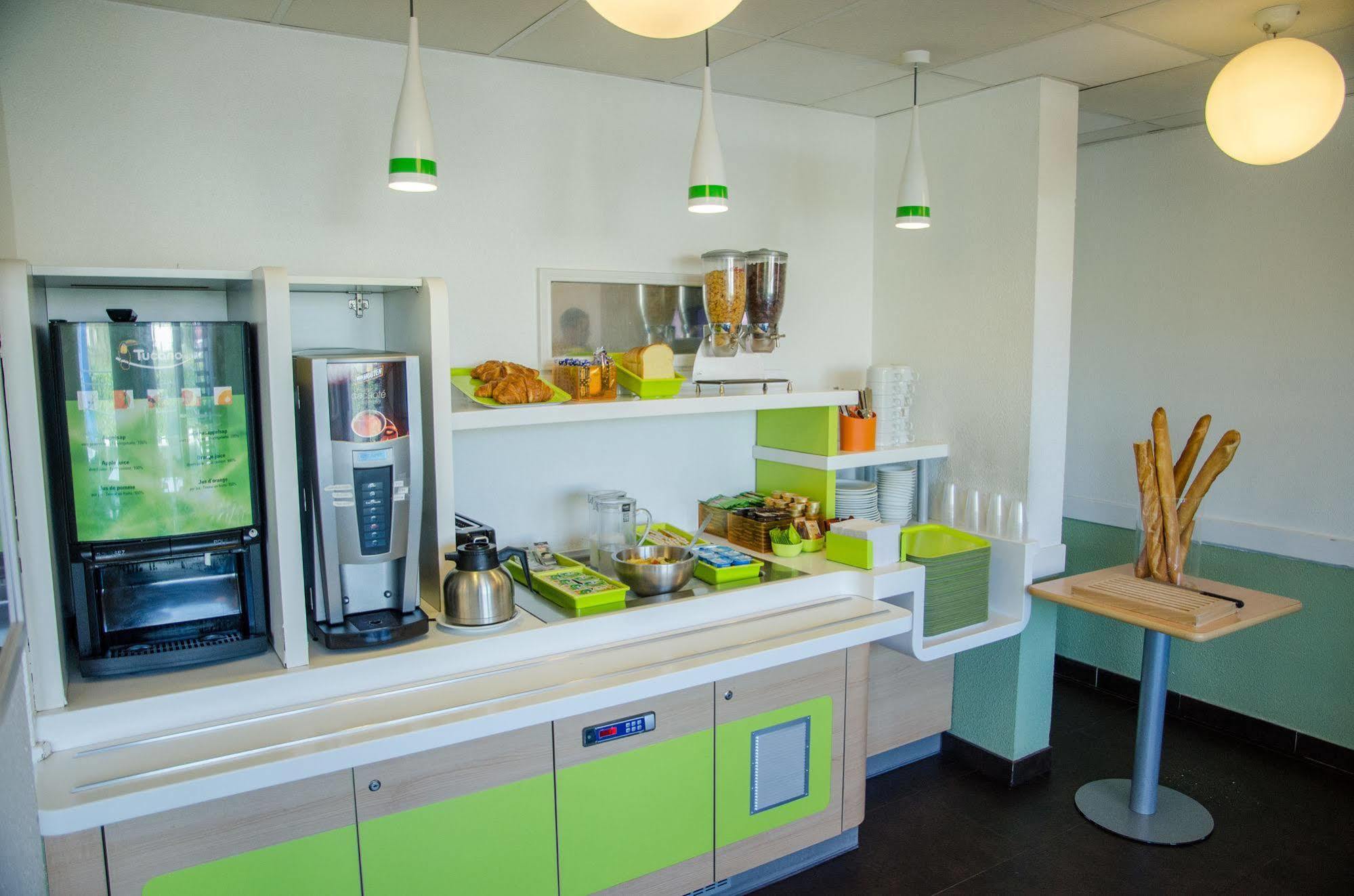 Ibis Budget Aeroport Le Bourget Garonor Le Blanc-Mesnil Exterior foto